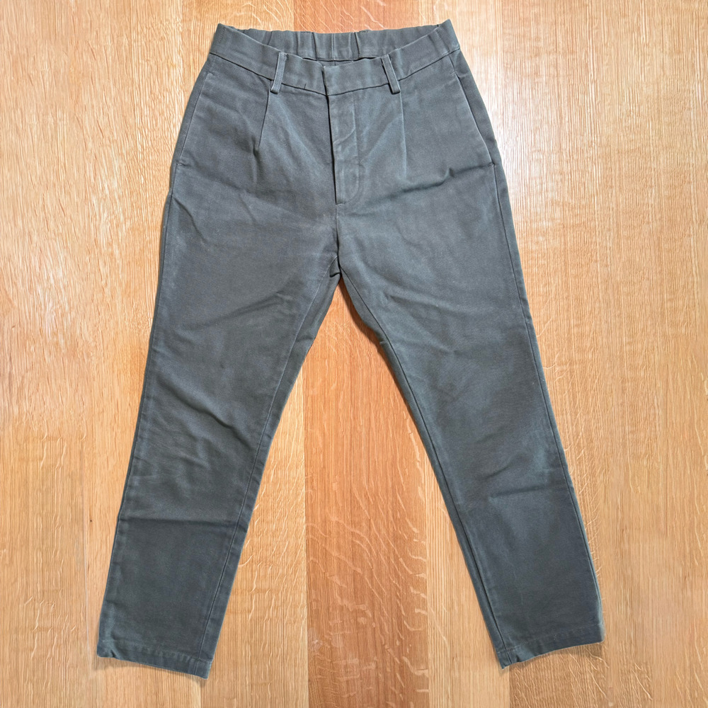 Olive Pleat Pant